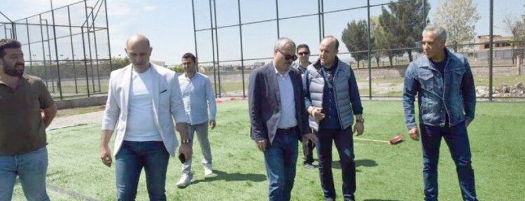Spor yatırımlarını yerinde inceledi