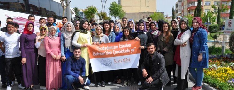 Belediyeden Çanakkale ve Bursa gezisine destek