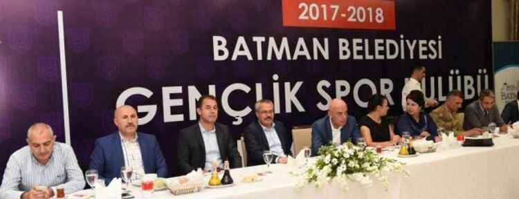 Vali Deniz "Batman’a spor akademisi yapılacak"