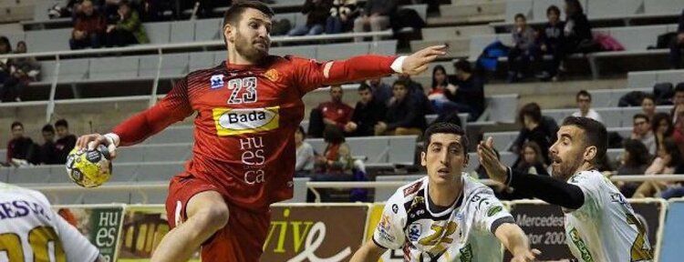 Hentbolda transferler hız kesmiyor