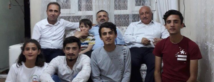 Rektör Durmuş, şehit korucunun yakınlarıyla iftar açtı