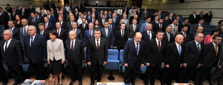 Rektör Durmuş, TÜBİTAK'ın yeni destek programlarının tanıtım toplantısına katıldı