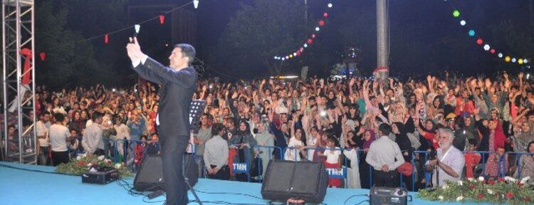 Kur’an-ı Kerim ziyafeti ve Abdurrahman Önül Konseri’ne yoğun ilgi