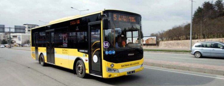 135 bin kişiye ücretsiz ulaşım