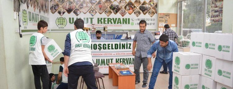 Batman Umut Kervanı binlerce aileye yardım ulaştırdı