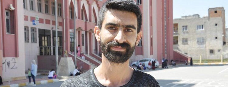 Bir dakika geç kaldığı için sınava alınmadı