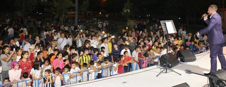 Açık hava konserleri başladı