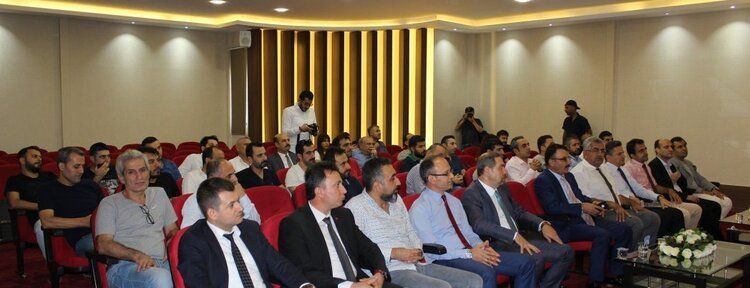 Muhasebeciler Odası'na yeni konferans salonu