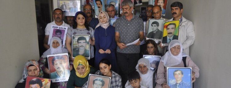 "Kayıp yakınlarımızı aramaya devam edeceğiz"
