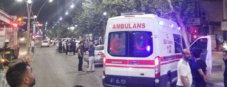 İş merkezindeki yangın korkuya neden oldu