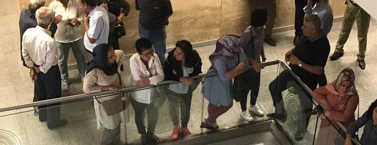 Gözaltına alınan HDP'liler adliyeye çıkarıldı