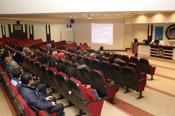 Belediye personeli toplumsal konularda eğitildi
