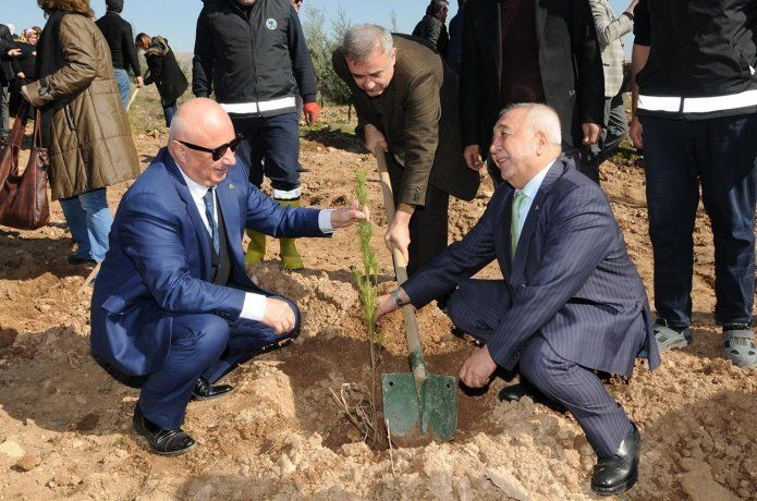 "Batman'a tıp, eczacılık, diş ve hukuk fakülteleri kurulmalı"