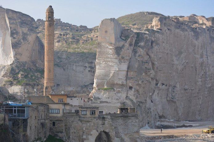 Er-Rızk Camii'nin minaresi 610 yıl sonra yeniden inşa edilecek