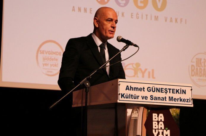Ebeveynler Sertifikalarını Aldı