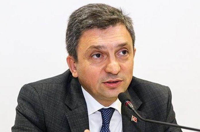 Vali Hulusi Şahin, Objektif'i kutladı