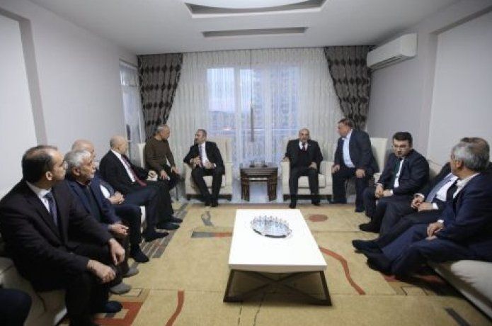 Bakan Gül, taziyeye katıldı