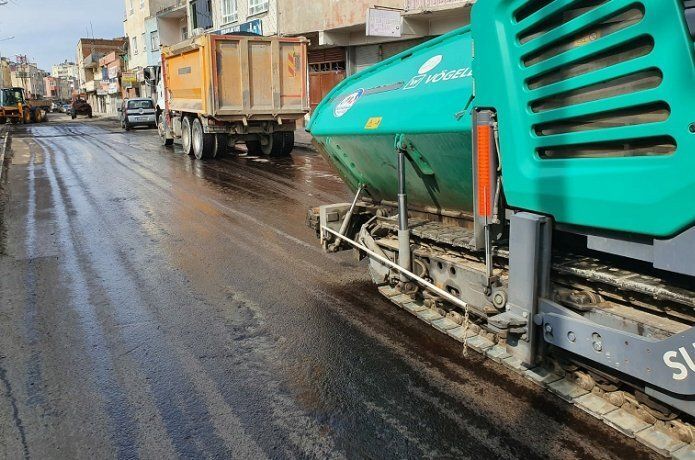 Yılın ilk asfaltı Toptancılar Sitesi'ne