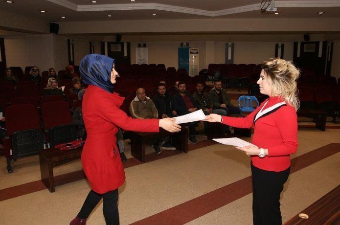 5 mesleki kursta, nitelikli eleman yetiştirildi