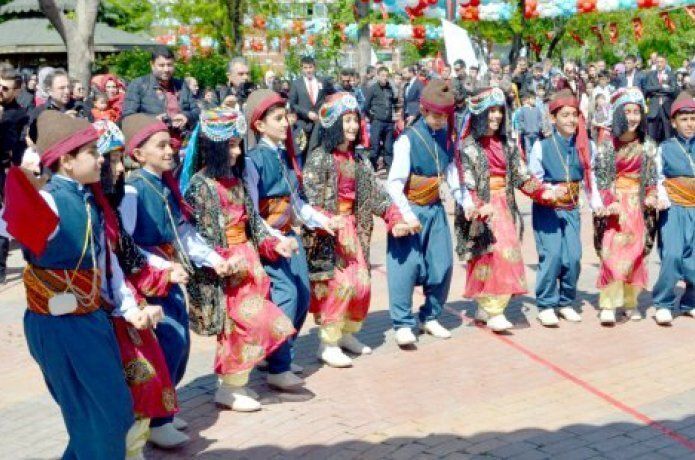 23 Nisan coşkuyla kutlandı
