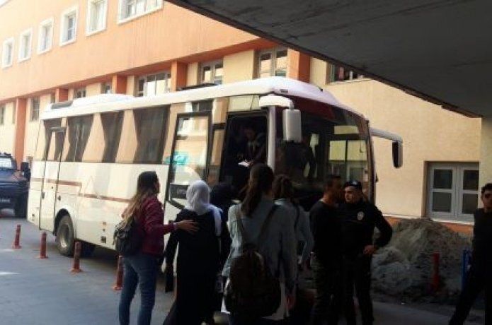 Cezaevi önünde müdahale