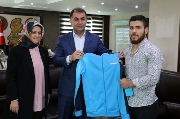 Eş başkanlar: Sinan'ın başarısı hepimizi mutlu etti