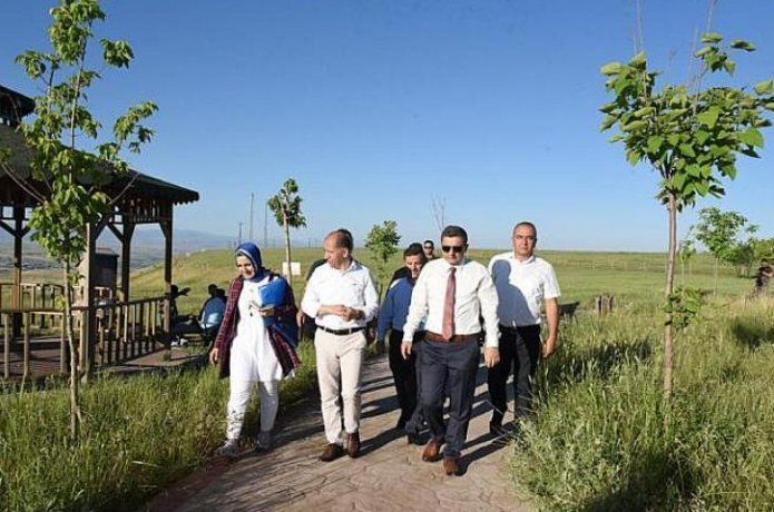 Vali Şahin mesire yerini ziyaret etti