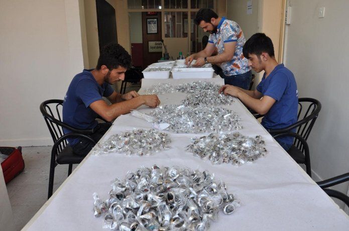 Gümüşü sanata dönüştürüyor