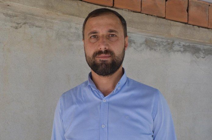 Yaralı hayvanları tedavi edip doğaya salıyor