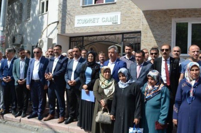 Diyarbakır Anneleri’ne STK’lardan destek