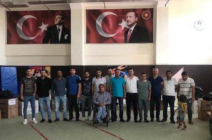 Amatörlere malzeme yardımı