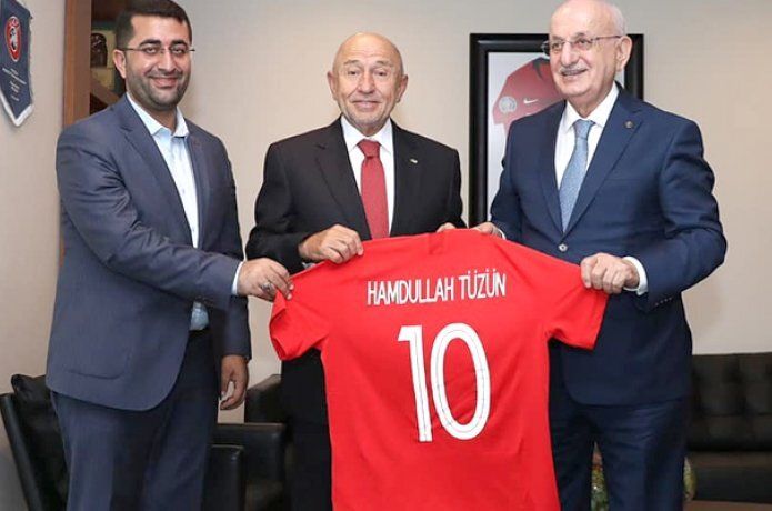TFF Başkanı Özdemir’i ziyaret ettiler