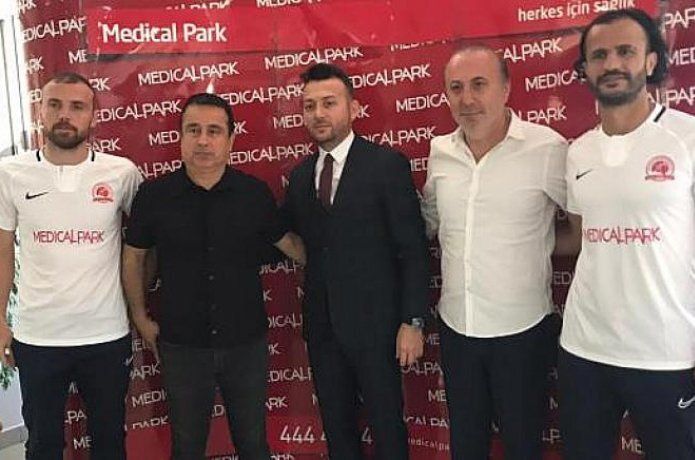 Petrolspor yönetimi basınla bir araya geldi