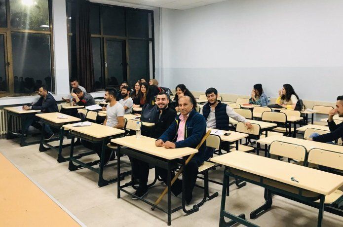 Yılmaz, yılmadı. Üniversiteli oldu