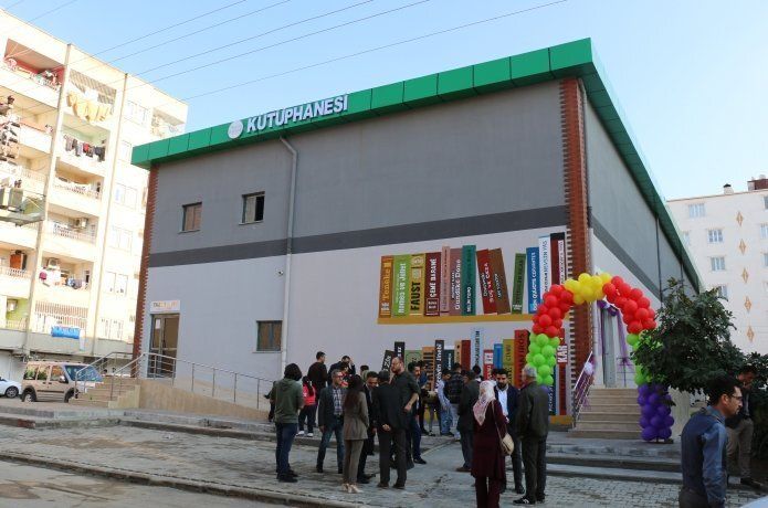 ''İsimsiz'' kütüphane Açıldı