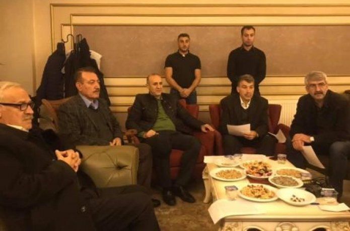 ‘Topraklarımızı kendimiz sürmek istiyoruz’