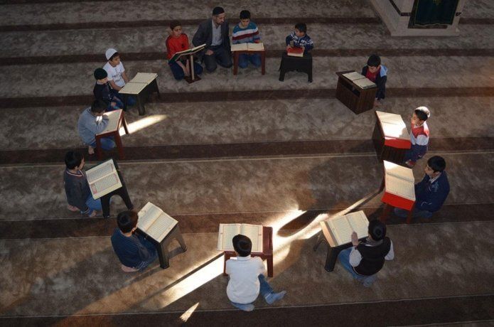 Müftülükten "Camiye Koşuyoruz Namazla Buluşuyoruz" programı