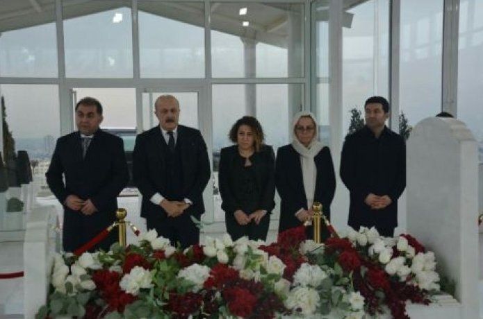 Demir, Süleymaniye valisiyle görüştü
