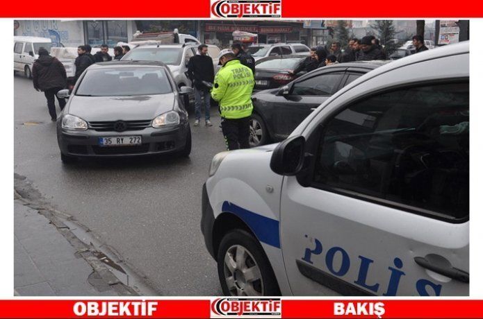 Polislerin şüphelenip durdurduğu araç çalıntı çıktı