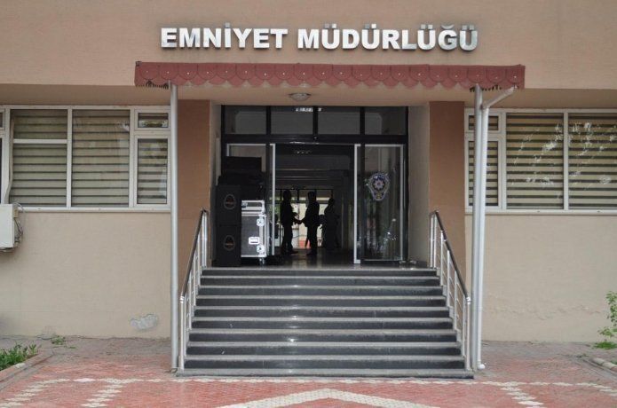 silah ticareti yapmak suçundan 5 kişi tutuklandı