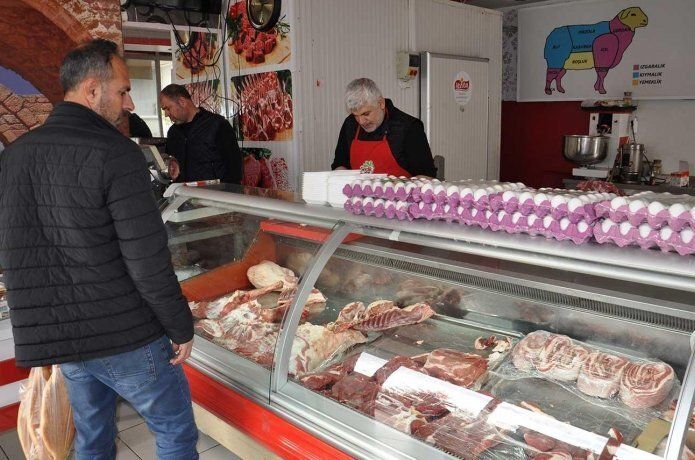 Kırmızı et fiyatları 50 TL'yi aştı