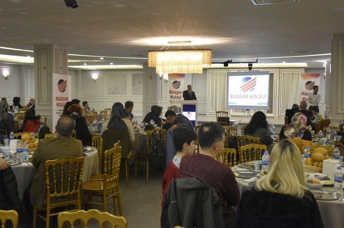 Rüzgar’da Velilerle Toplantı