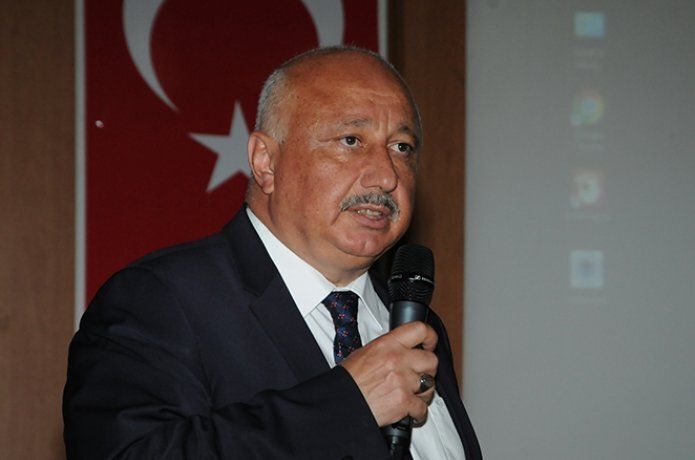 Rektör Durmuş, şehitler için başsağlığı mesajı yayımladı