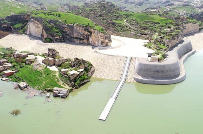 Covid-19 salgınının bitmesiyle Hasankeyf'te tekne turları başlayacak