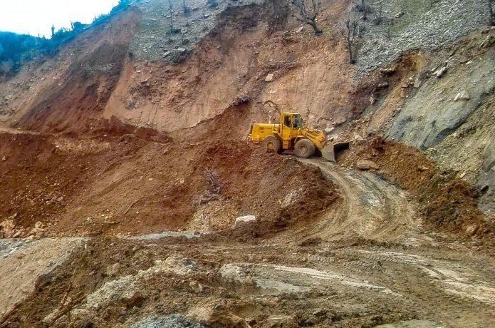 Sason ilçesine bağlı köyde heyelan yaşandı