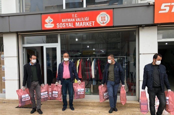 Meslek lisesinde dezenfektan ürettiler