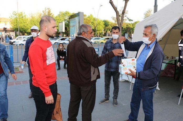Maske stoğumuz 746 bini aştı