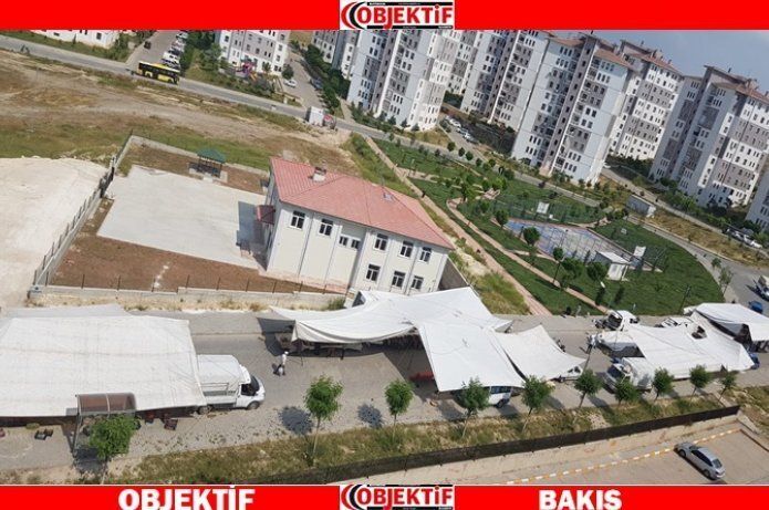 Sabah kurulan pazar, öğlen kapatıldı