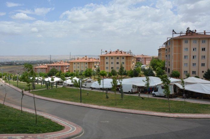 Mahalle sakinleri, güvenlik ve ulaşım sorunlarının çözülmesini bekliyor