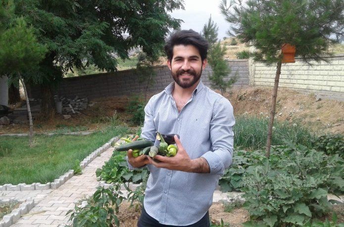 Fedakar eğitimci takdir topluyor